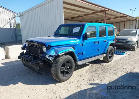 2023 Jeep Wrangler 4-Door Sahara Altitude 4X4 z USA, uszkodzony, nr VIN 1C4HJXEG9PW666649